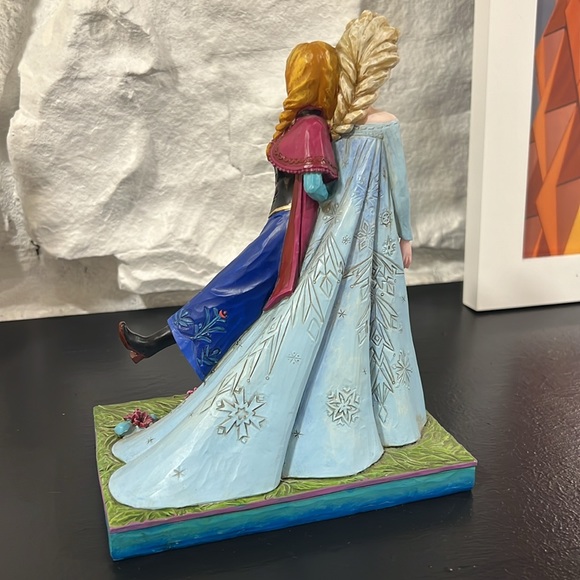 Jim Shore - Picture 3 of 4